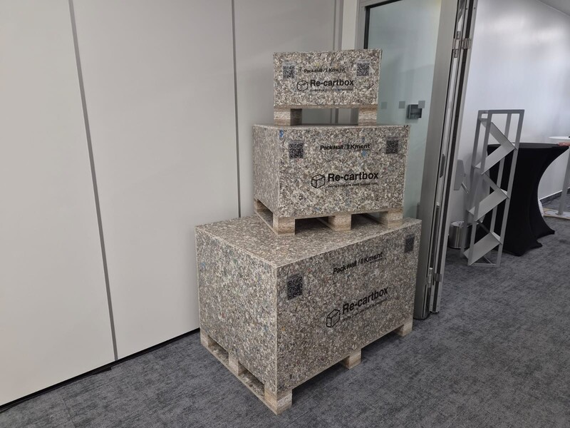 Prezentace obalů Re-cartbox společnosti KMENT na Obal roku Summit 2026